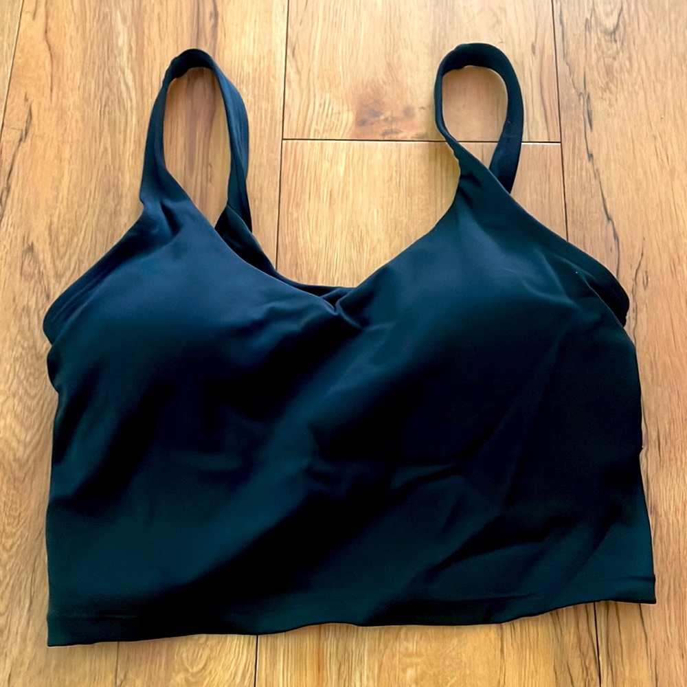 Crop sports bra with padding